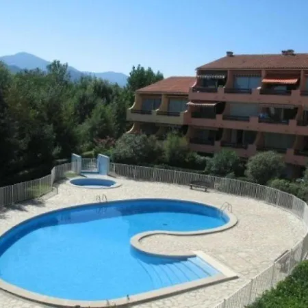 T3 Avec Mezzanine, Piscine, Parking Prive - 300m De La - - Fr-1-388-158 Daire