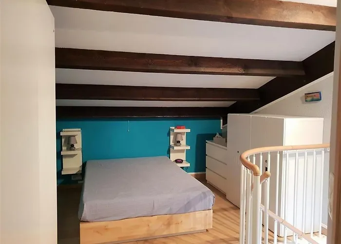 T3 Avec Mezzanine, Piscine, Parking Prive - 300m De La - - Fr-1-388-158 아파트