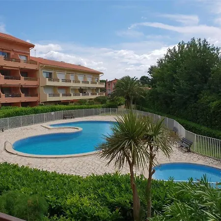 T3 Avec Mezzanine, Piscine, Parking Prive - 300m De La - - Fr-1-388-158